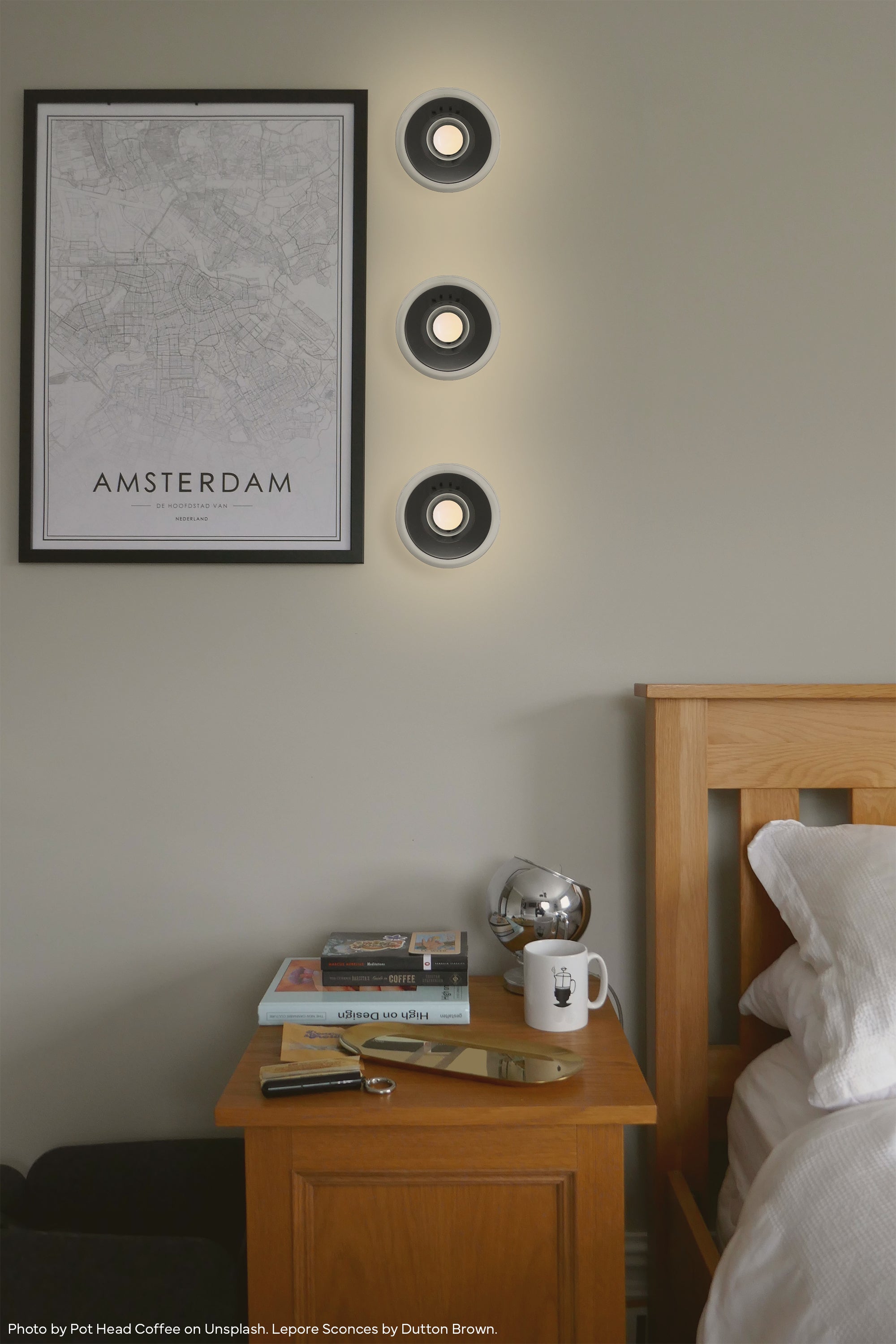 Color Lepore Sconce
